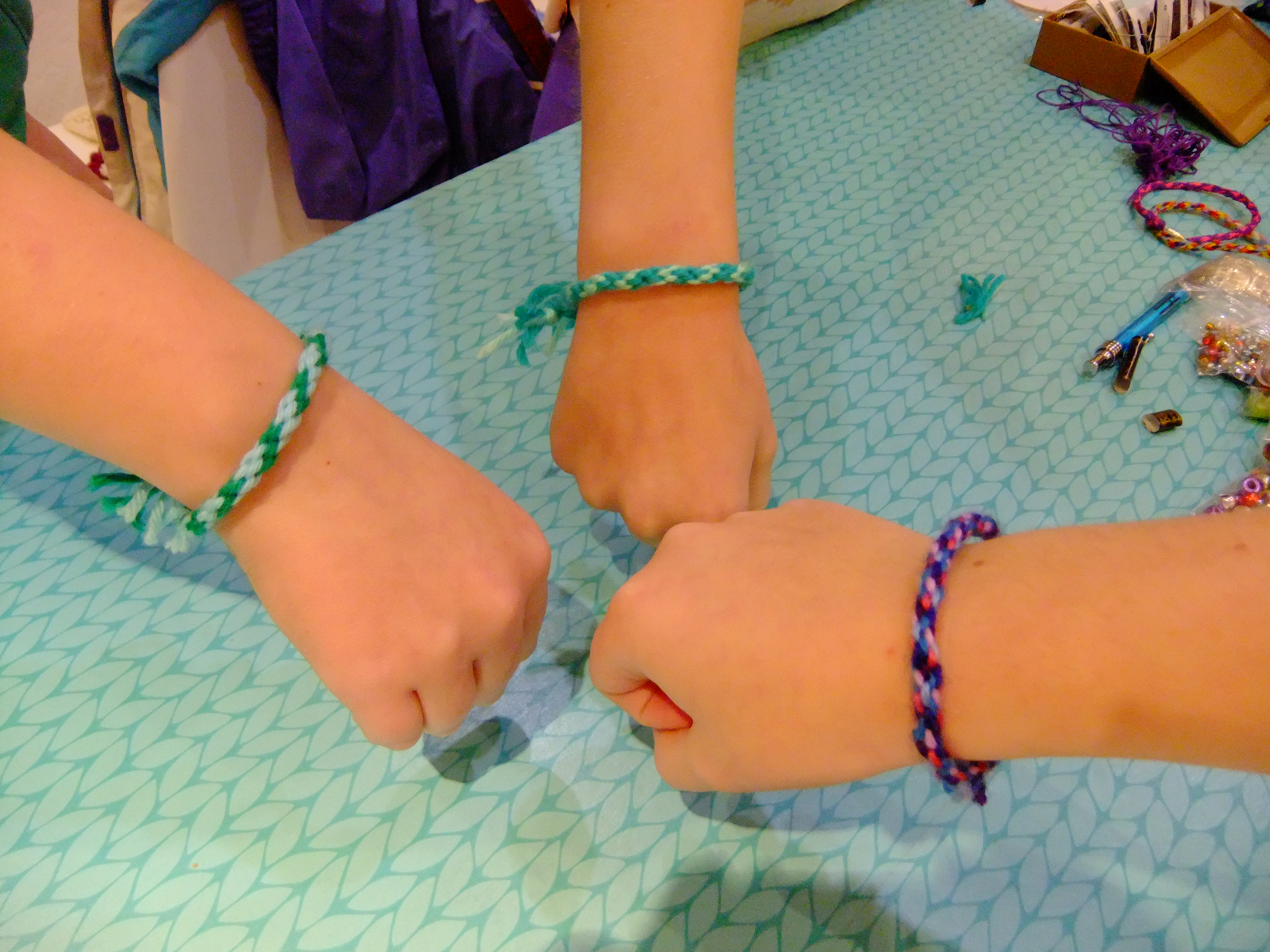 Workshops & Courses with Debbie Tomkies - Friendship bracelets and braiding