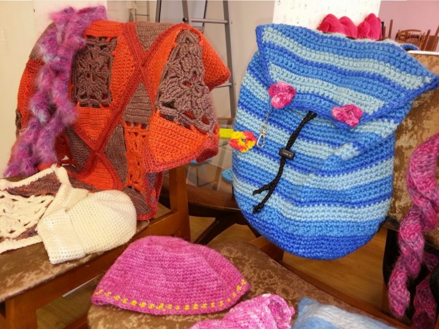 debbie tomkies of dt craft and design crochet workshops